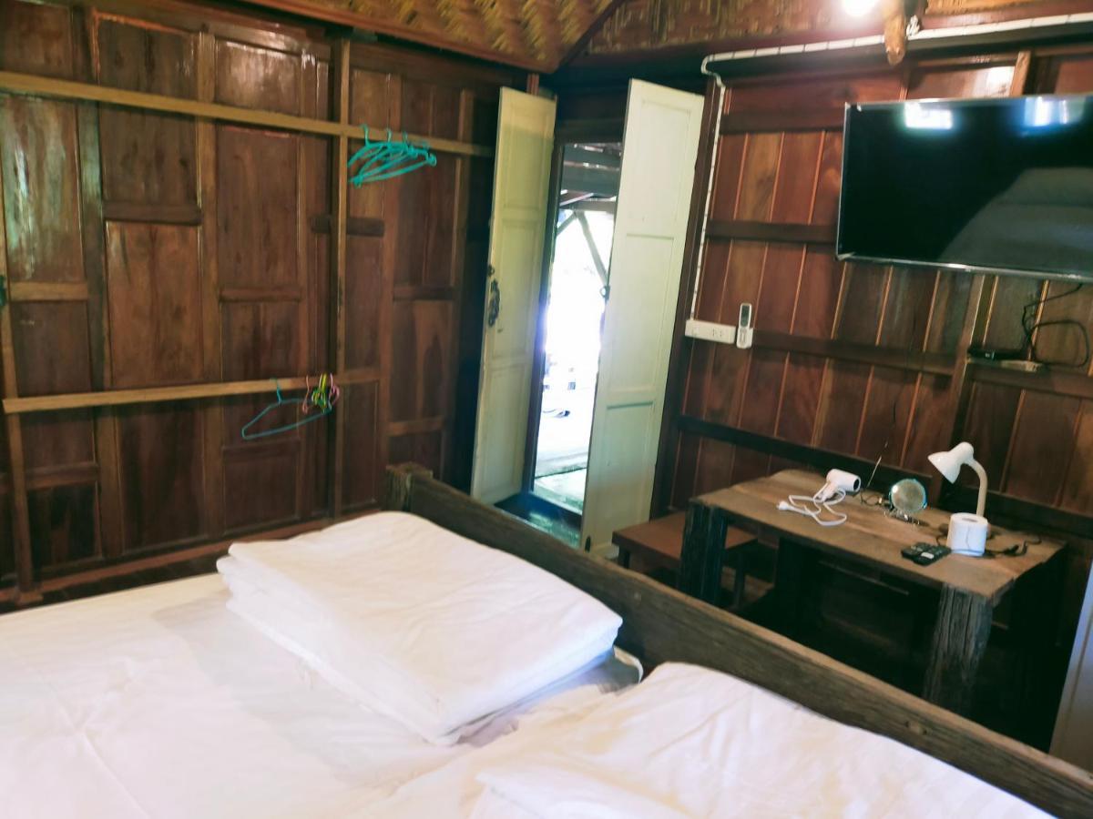 Baanthaeraek Vintage Bungalow Songkhla Buitenkant foto