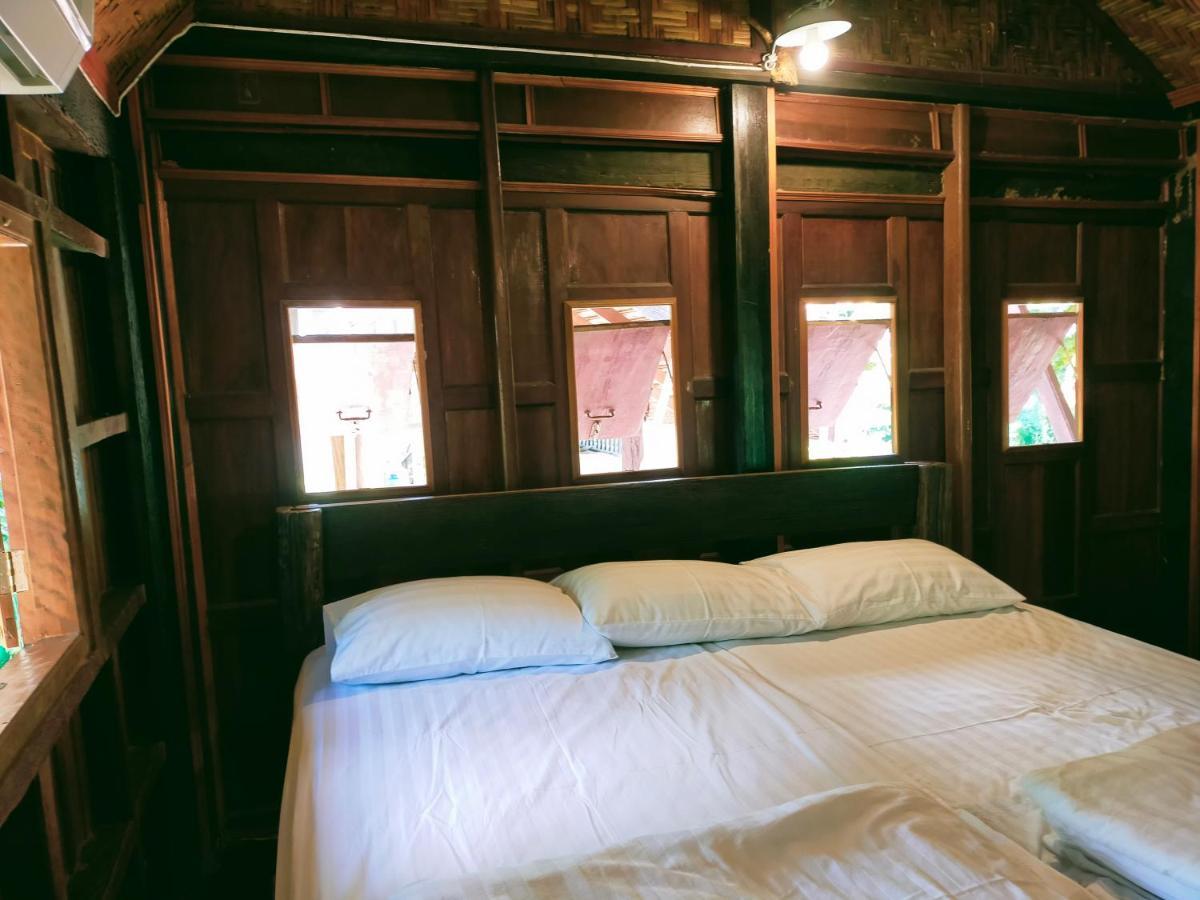 Baanthaeraek Vintage Bungalow Songkhla Buitenkant foto