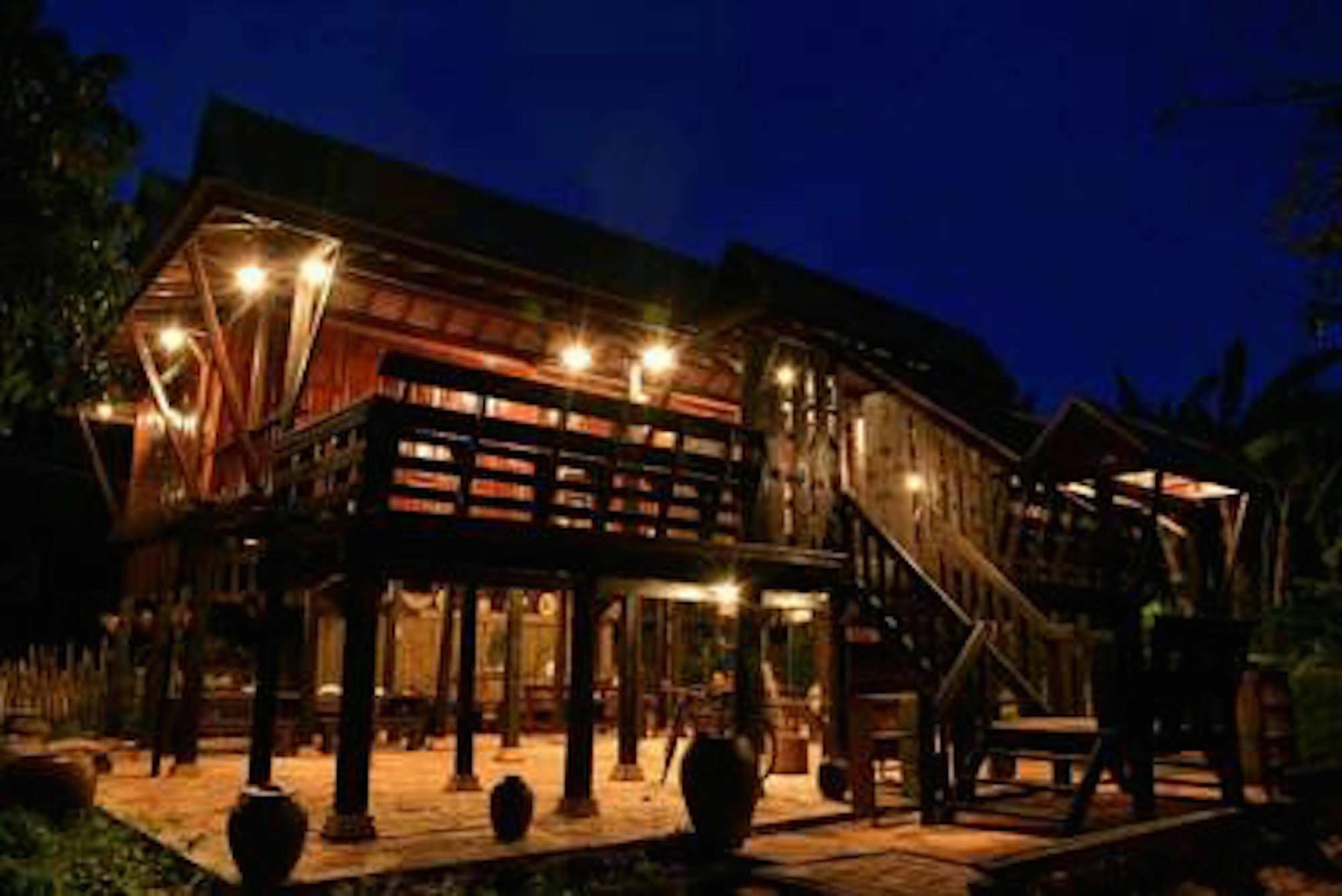 Baanthaeraek Vintage Bungalow Songkhla Buitenkant foto